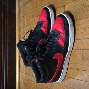 Nike Court Vision Mid Bred